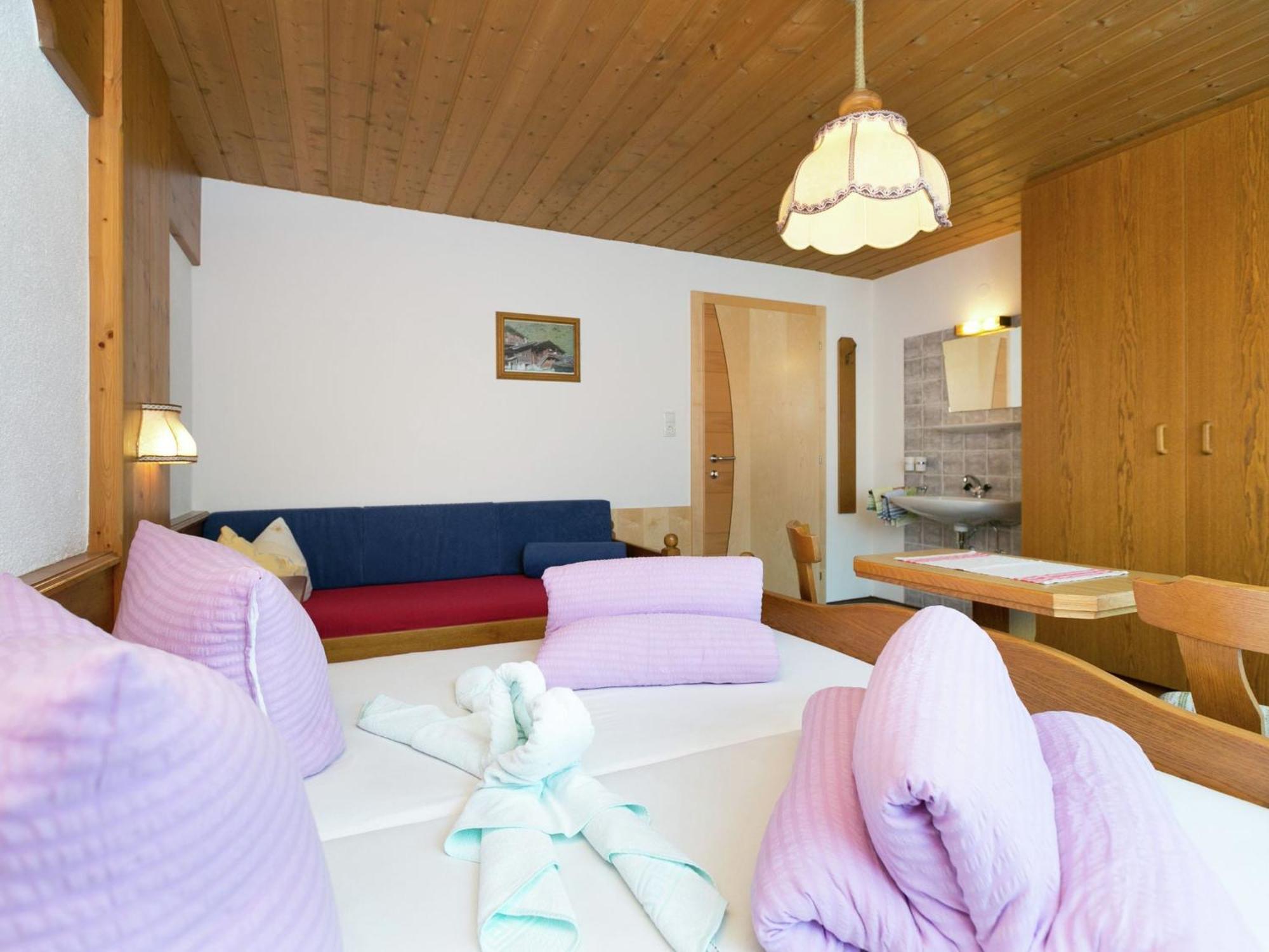 Modern Apartment In Langenfeld Near Ski Area Eksteriør billede